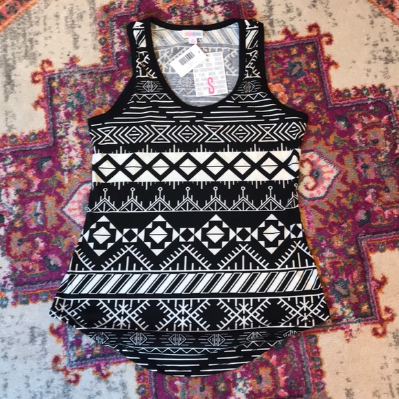 LuLaRoe Tops - NWT LuLaRoe Tank Top